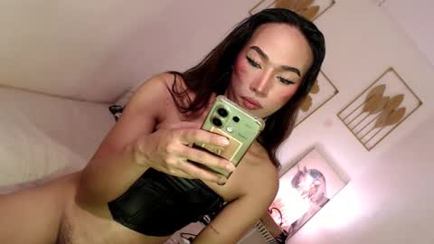 Alora online show from 02/14/25, 05:41