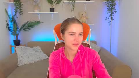 spicy_lexi online show from 09/12/25, 06:35