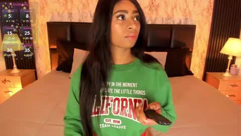 Amelia      GTM-5 817       IG Spicychoco am online show from 10/26/25, 12:22