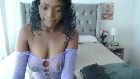 Im Angela  online show from 12/21/24, 04:52