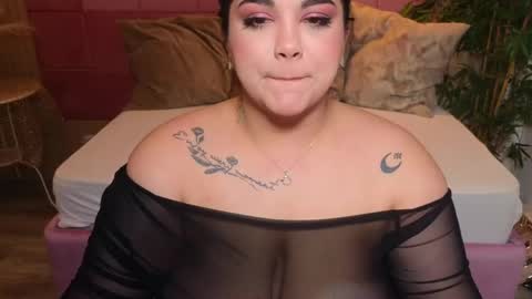 spicycarlaxx online show from 04/23/26, 07:27