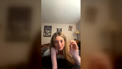 spicydiamond23 online show from 05/28/26, 09:23