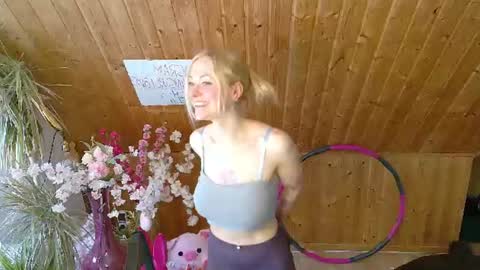 Eli online show from 07/22/26, 10:40