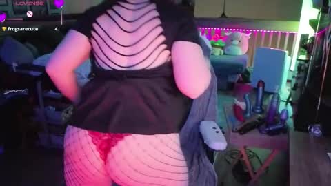 spicypickles online show from 10/26/25, 05:24