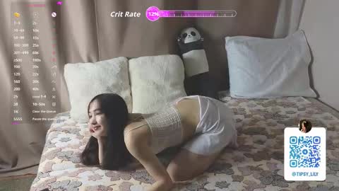 Snapshot of spicyyuki chatting on 11/15/25, 06:48 Tipsy online show from 11/15/25, 06:48