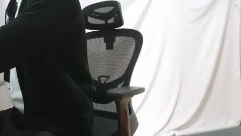 Marco. When Im offline you can view premium content in bio online show from 12/01/25, 08:58