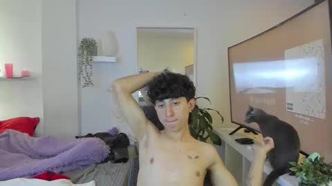 Snapshot of spider_baby_ chatting on 11/23/25, 06:41 spider_baby_ online show from 11/23/25, 06:41