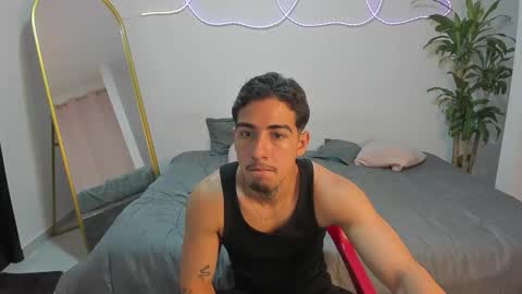 Snapshot of spider_master77 chatting on 12/05/25, 02:53 spider master online show from 12/05/25, 02:53