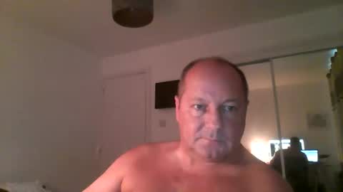 Snapshot of spidey1051a chatting on 01/07/26, 01:02 spidey1051a online show from 01/07/26, 01:02
