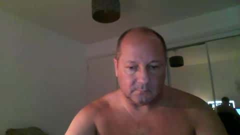 Snapshot of spidey1051a chatting on 02/01/26, 12:59 spidey1051a online show from 02/01/26, 12:59
