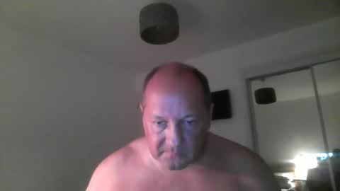 Snapshot of spidey1051a chatting on 02/24/26, 06:17 spidey1051a online show from 02/24/26, 06:17