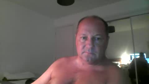 Snapshot of spidey1051a chatting on 02/25/26, 12:26 spidey1051a online show from 02/25/26, 12:26