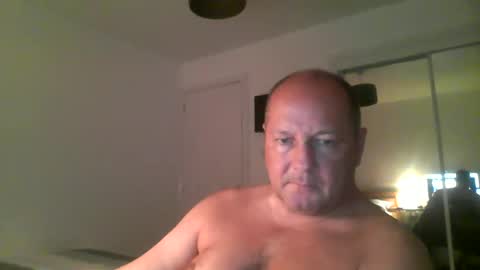 Snapshot of spidey1051a chatting on 03/03/26, 06:03 spidey1051a online show from 03/03/26, 06:03