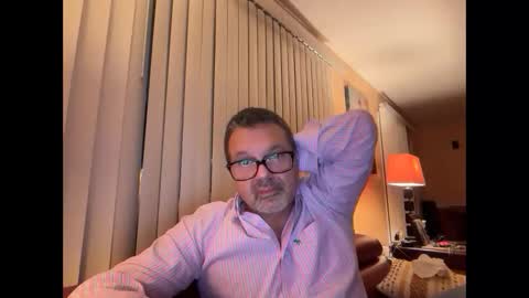 Snapshot of spike69old chatting on 10/15/25, 11:38 spike69old online show from 10/15/25, 11:38