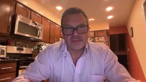 Snapshot of spike69old chatting on 02/15/26, 12:07 spike69old online show from 02/15/26, 12:07