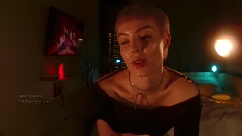 Elizabeth online show from 11/27/25, 06:43