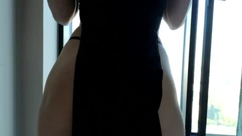 Elizabeth online show from 07/01/26, 03:45