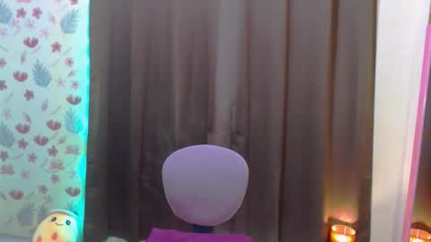 Snapshot of splendid_kim08 chatting on 09/16/25, 09:43 Kimmy online show from 09/16/25, 09:43