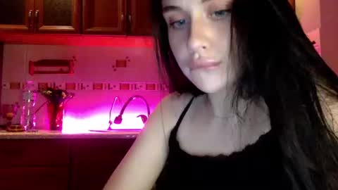 spoil9evangeline online show from 03/12/25, 06:33