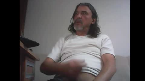 Snapshot of spoiled48 chatting on 10/25/25, 06:35 Spoiled online show from 10/25/25, 06:35