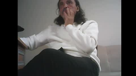 Snapshot of spoiled48 chatting on 11/10/25, 07:02 Spoiled online show from 11/10/25, 07:02