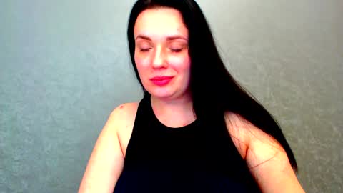 Snapshot of spoiled_lilit chatting on 12/15/24, 10:15 Lilith online show from 12/15/24, 10:15