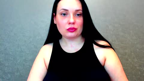 Snapshot of spoiled_lilit chatting on 02/16/25, 06:21 Lilith online show from 02/16/25, 06:21