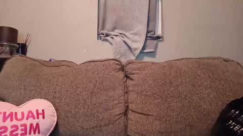 Snapshot of spoiledprincess4 chatting on 10/25/25, 03:47 spoiledprincess4 online show from 10/25/25, 03:47