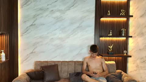 spoiledprincess_ online show from 06/27/26, 12:33