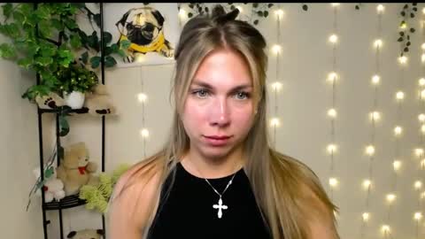 Snapshot of sport_tall_karina chatting on 05/25/26, 07:14 Karina online show from 05/25/26, 07:14