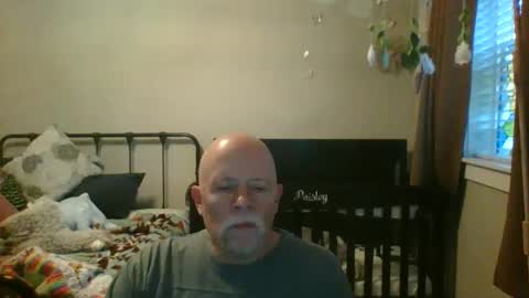 Snapshot of sportfish chatting on 12/22/24, 11:09 sportfish online show from 12/22/24, 11:09