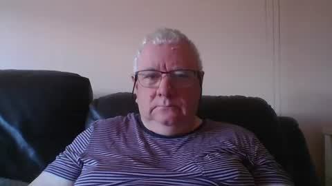 Snapshot of springtine chatting on 07/02/26, 10:10 springtine online show from 07/02/26, 10:10