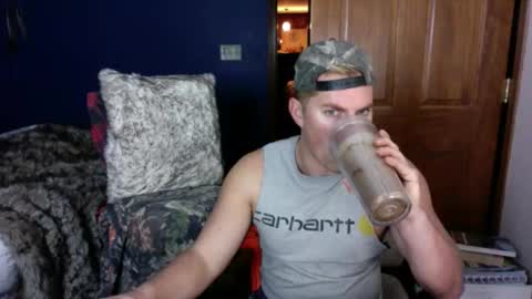 Snapshot of spun_redneck chatting on 01/18/26, 12:09 Spun Redneck online show from 01/18/26, 12:09