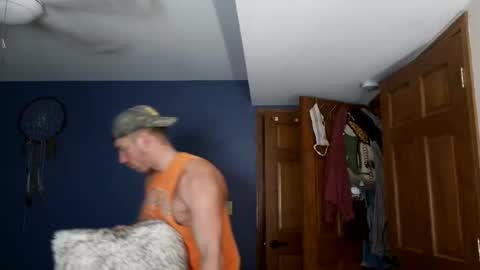 Snapshot of spun_redneck chatting on 02/05/26, 12:10 Spun Redneck online show from 02/05/26, 12:10