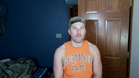 Snapshot of spun_redneck chatting on 02/06/26, 12:15 Spun Redneck online show from 02/06/26, 12:15