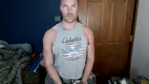 Snapshot of spun_redneck chatting on 02/18/26, 11:55 Spun Redneck online show from 02/18/26, 11:55