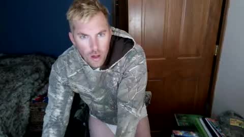 Snapshot of spun_redneck chatting on 02/20/26, 11:27 Spun Redneck online show from 02/20/26, 11:27