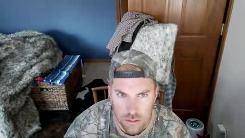 Snapshot of spun_redneck chatting on 03/01/26, 08:44 Spun Redneck online show from 03/01/26, 08:44
