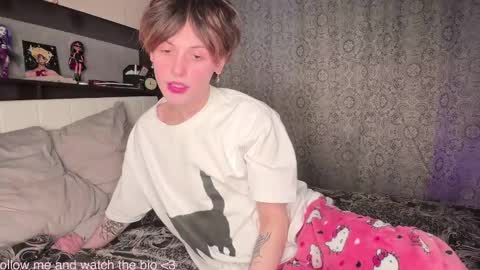 Snapshot of spyashkin chatting on 02/28/25, 03:04 your baby online show from 02/28/25, 03:04