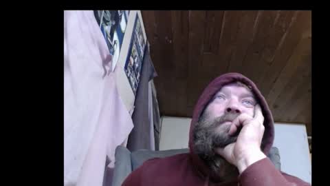 Snapshot of squegly chatting on 11/20/25, 05:51 Bryan online show from 11/20/25, 05:51