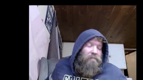 Snapshot of squegly chatting on 01/14/26, 01:39 Bryan online show from 01/14/26, 01:39