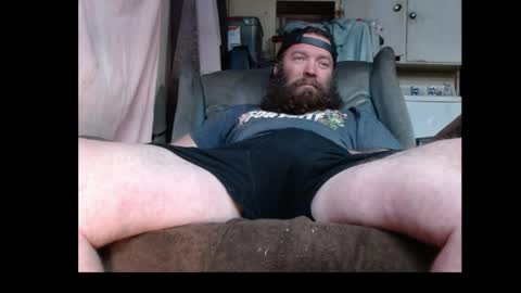 Snapshot of squegly chatting on 04/01/26, 10:38 Bryan online show from 04/01/26, 10:38