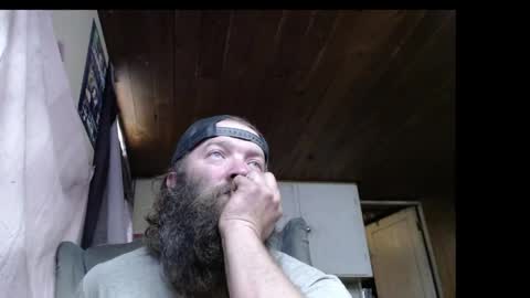 Snapshot of squegly chatting on 04/23/26, 07:16 Bryan online show from 04/23/26, 07:16