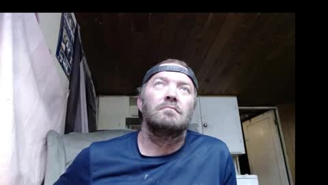 Snapshot of squegly chatting on 05/27/26, 11:29 Bryan online show from 05/27/26, 11:29