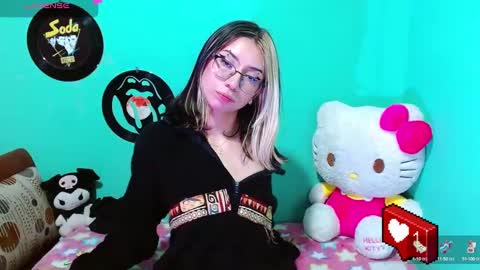 Snapshot of squirt_charlotte chatting on 12/11/24, 11:08  HELLO WELCOME MY NAME IS CHARLOTTE OY A NEW GIRL   online show from 12/11/24, 11:08