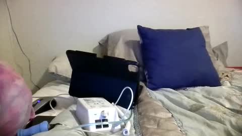 Snapshot of squirtn4mee chatting on 10/06/25, 03:59 Squirtn4mee online show from 10/06/25, 03:59