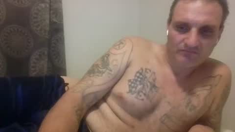 Snapshot of squirtn4mee chatting on 10/24/25, 05:37 Squirtn4mee online show from 10/24/25, 05:37