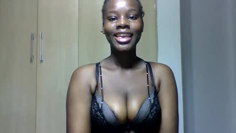 Squiter online show from 11/08/25, 02:56