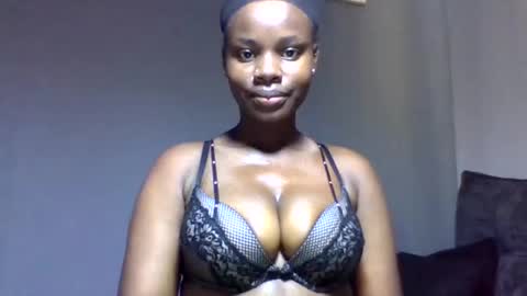 Snapshot of squiter_girlie chatting on 01/13/26, 06:40 Squiter online show from 01/13/26, 06:40