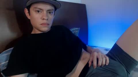 Snapshot of sr_bolaiinas chatting on 06/01/26, 05:25 sr_bolaiinas online show from 06/01/26, 05:25
